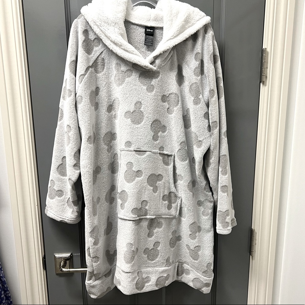 Disney Gray Cozy Pajama like Coverup Hoody